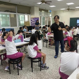 113年后豐社大與福陽國小-運用平板學攝影