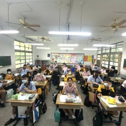 114后豐社大與豐東國中-加值～吊飾或別針.補色